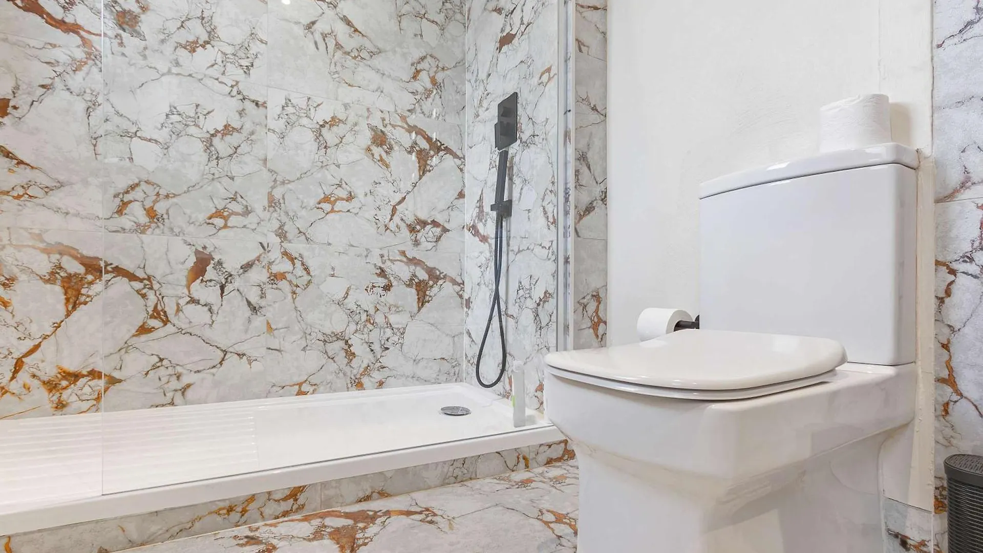 Quirky & Wonky Inn - 4 Bd Brighton Reino Unido