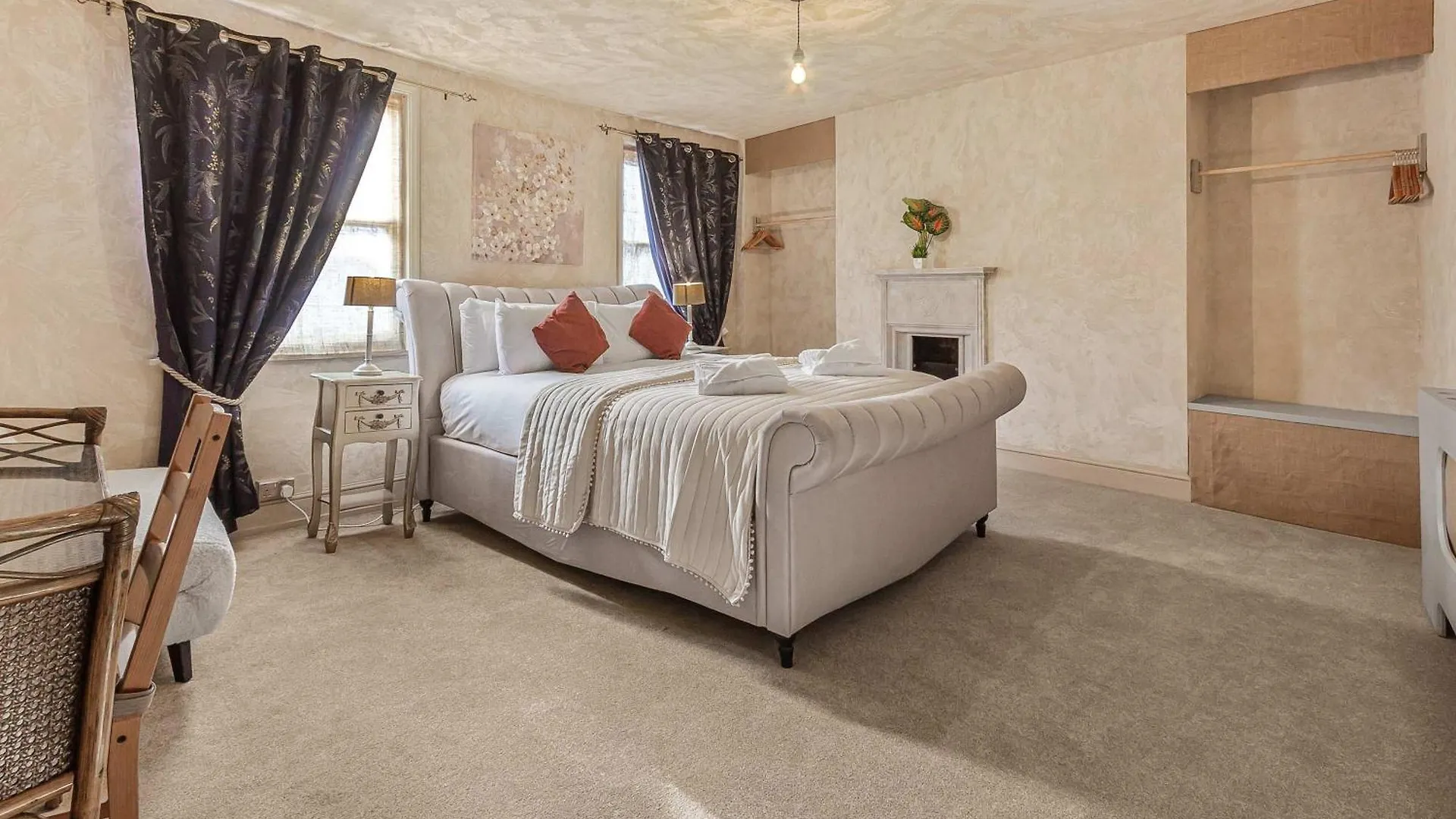 Quirky & Wonky Inn - 4 Bd Brighton Reino Unido